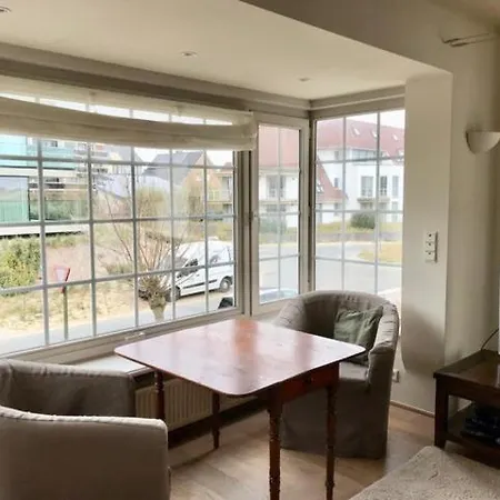 Villa Drie Slaapkamers In Oostduinkerke - Parador *