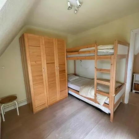 Villa Drie Slaapkamers In Oostduinkerke - Parador