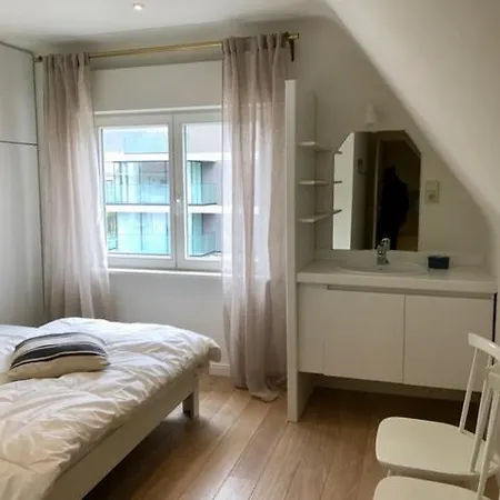 Casa de Férias Villa Drie Slaapkamers In Oostduinkerke - Parador