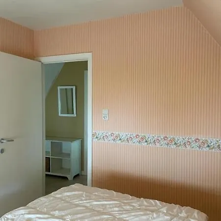 Holiday home Villa Drie Slaapkamers In Oostduinkerke - Parador Koksijde
