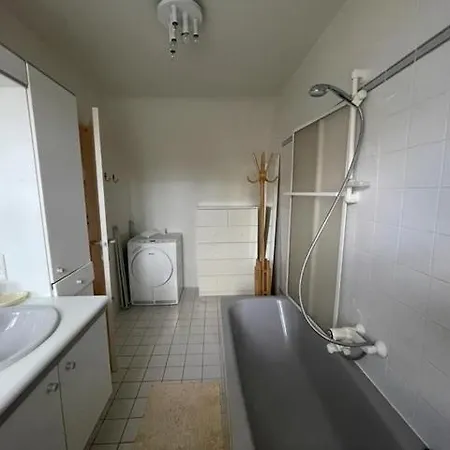 Holiday home Villa Drie Slaapkamers In Oostduinkerke - Parador
